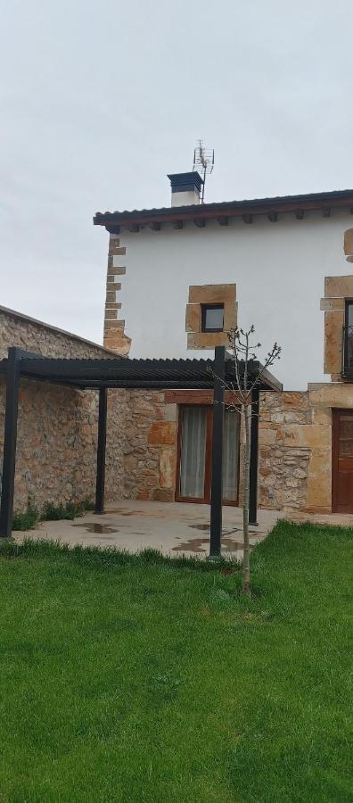 Вилла Casa Del Medio Fuentecantos Экстерьер фото